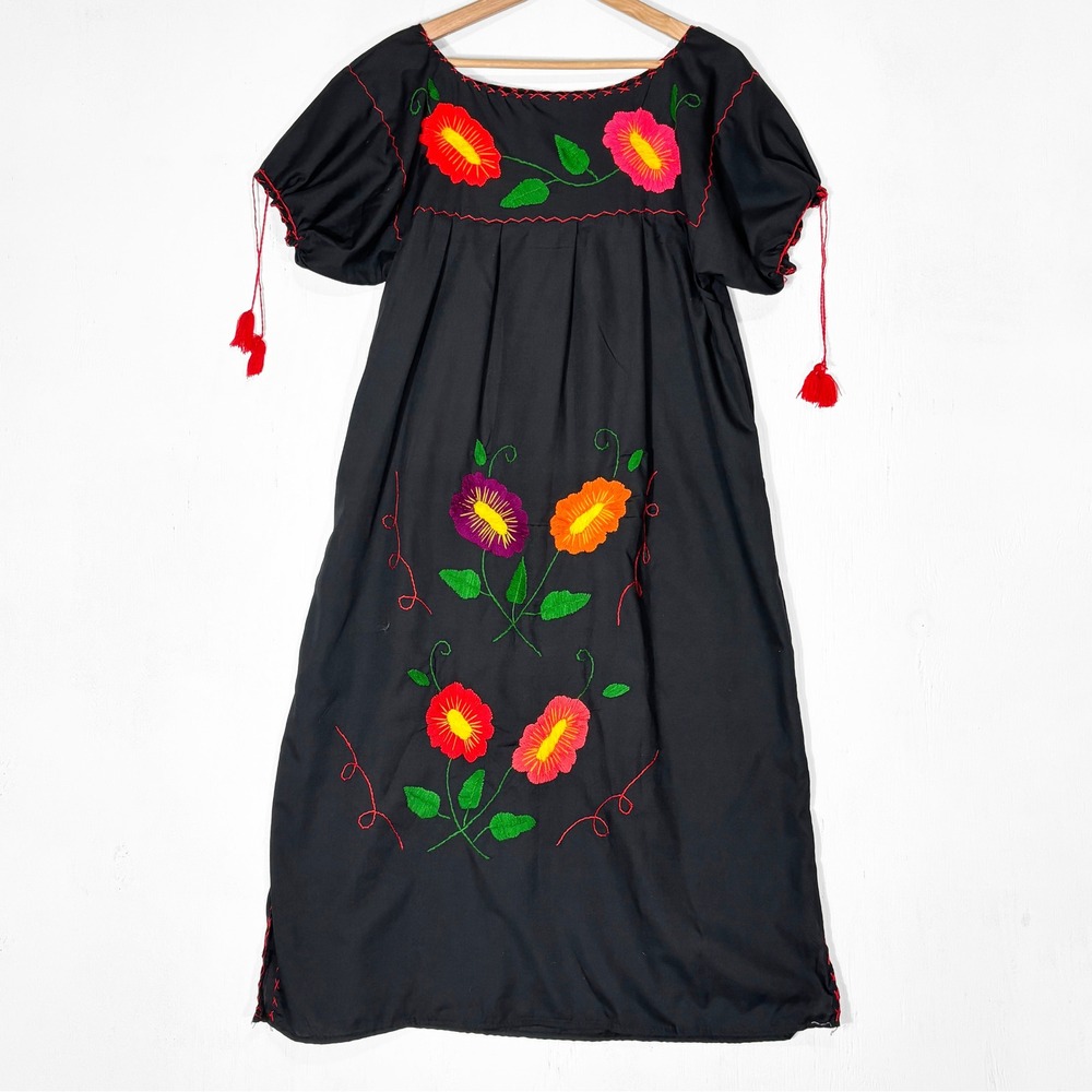 Vintage Mexican Floral Embroidered Puebla Midi Dress O/S Boho Tassel Puff Sleeve